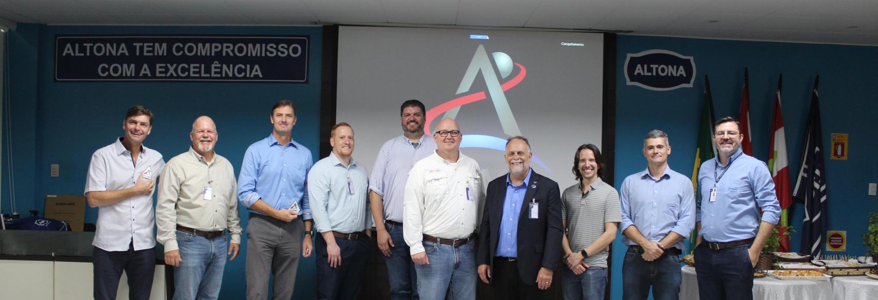 Electro Aço Altona agradece à NASA e à BECHTEL pela homenagem recebida no Brasil